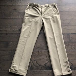 Under Armour Khakis Golf Pants